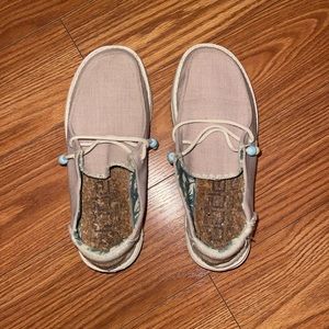 Dusty Rose Hey Dude’s